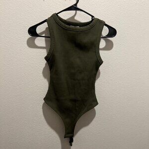 Fashion nova - army green - Size S (Small)